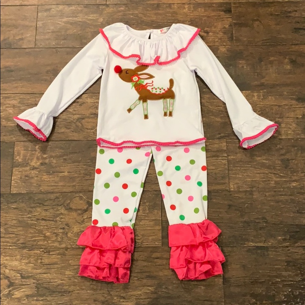 NWT Girls Reindeer Tunic and Legging Set